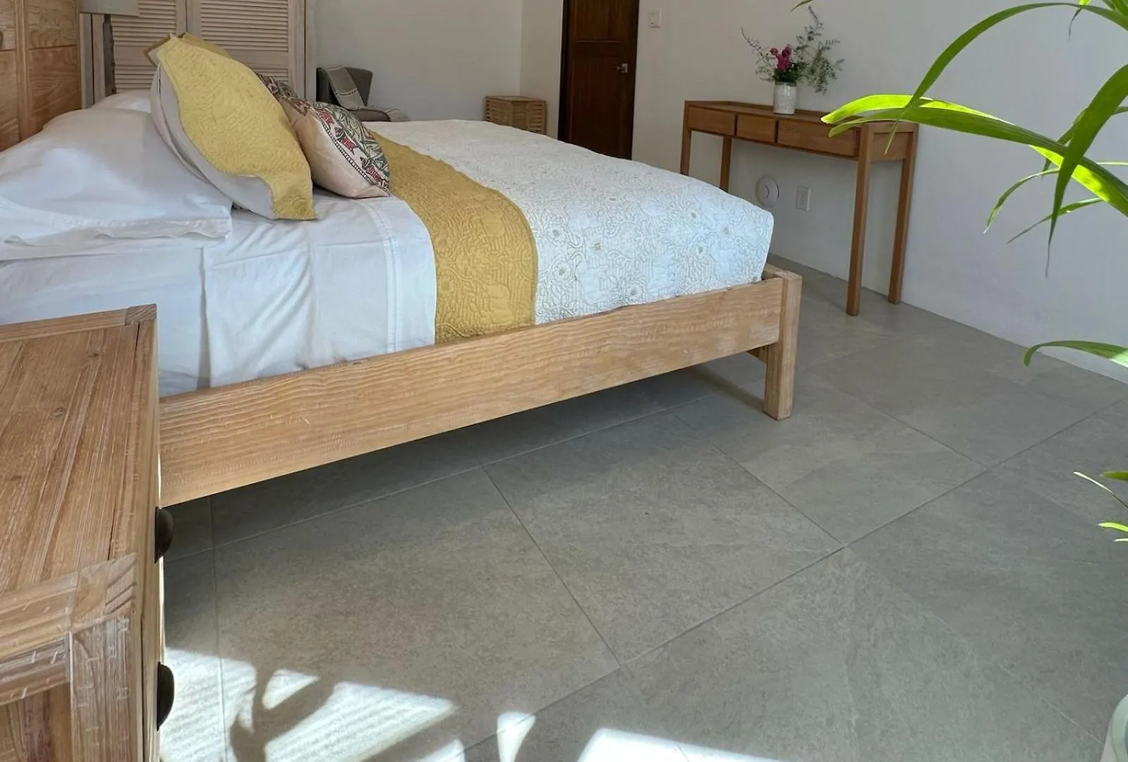 Mango House Villa Pattersons