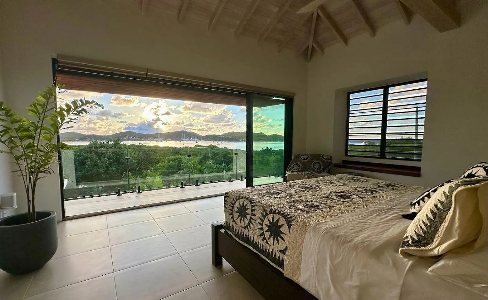 Mango House Villa Pattersons